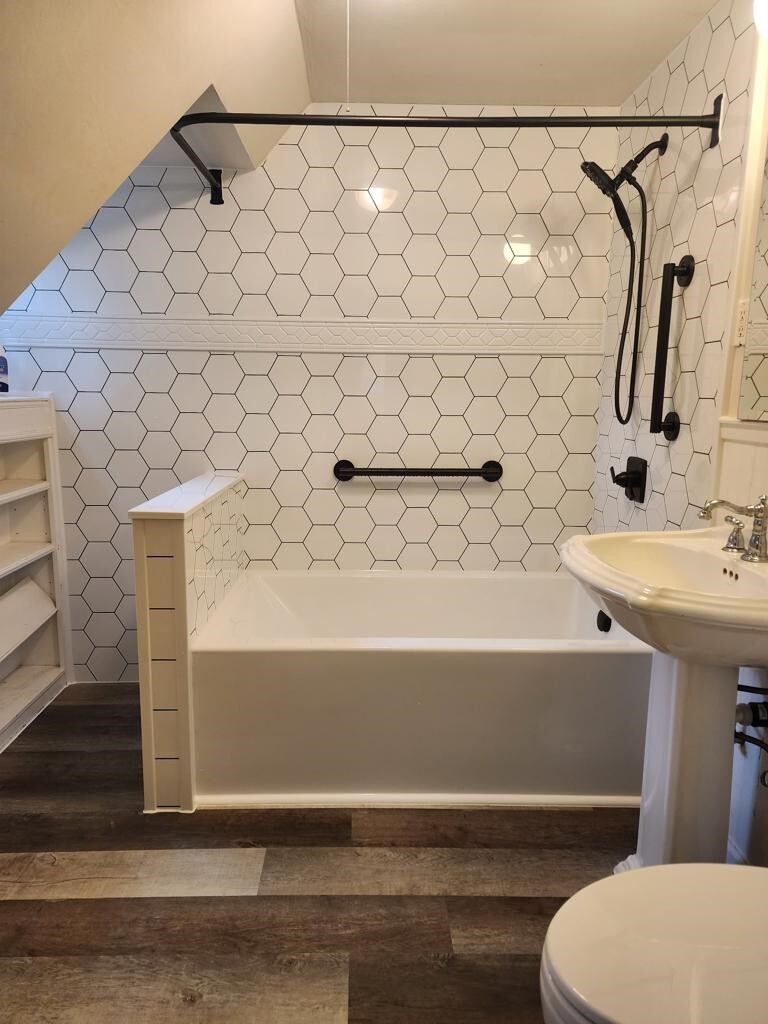 Acrylic Tub-Shower Combo